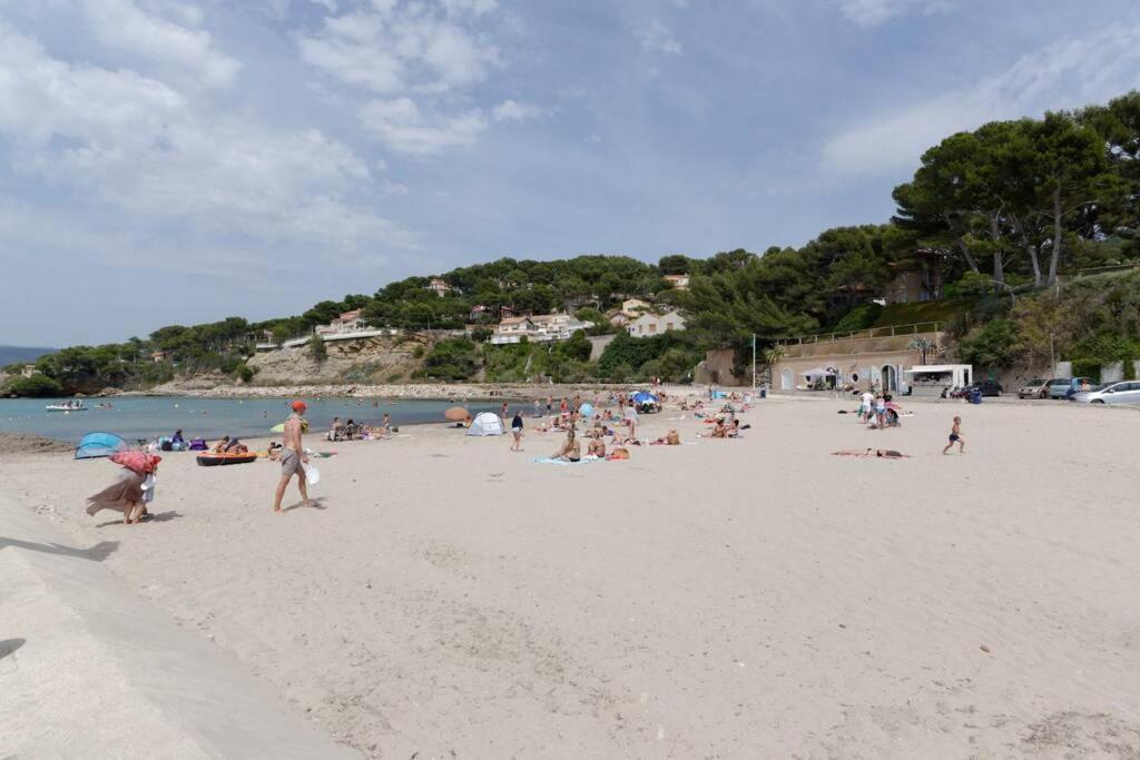 Ferienwohnung St-Cyr - Studio Avec Balcon, Vue Mer Et Proche Plage Saint-Cyr-sur-Mer Exterior foto